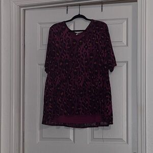 Leopard Print V-Neck Top - Purple